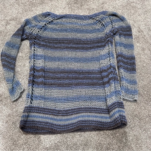 Free People Sweater - Picture 4 of 4